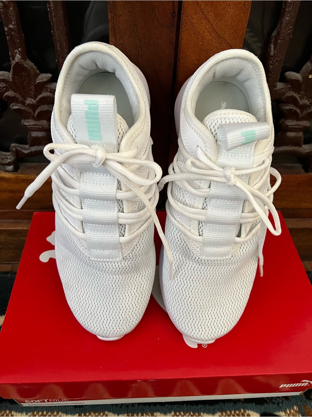 Puma SoftRide White Star Vital Mesh Sneakers size 6.5!